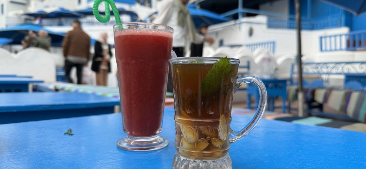 almond pine nut tea Café des Délices tunisia sidi bou said